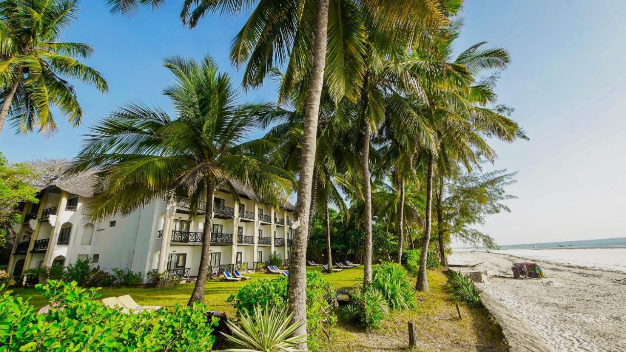 Papillon Lagoon Reef Hotel Diani Beach Exterior photo